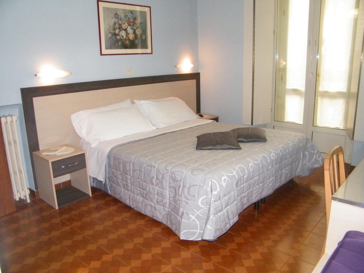 Torino Central-- Rooms And Apartments - Alba Zewnętrze zdjęcie